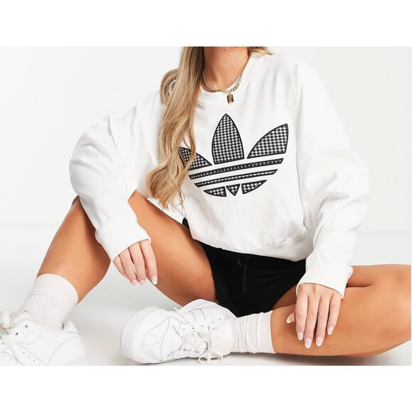 Adidas Oversized Cropped Sweatshirt, Size Medium, NWT - Picture 1 of 5